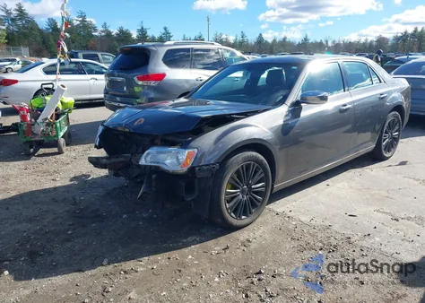 2013 Chrysler 300C Awd z USA, uszkodzony, nr VIN 2C3CCAKG3DH645185